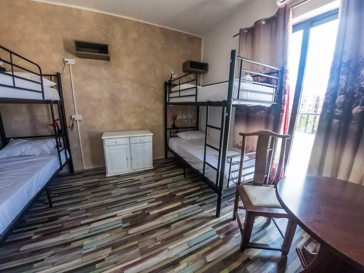 Salsa & Samba Hostel San Julián